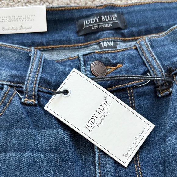 Judy Blue Dark Blue Relaxed Fit Mid Rise Jeans - Picture 2 of 6